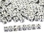 Kralen met letters - Voor armbandjes - 200 stuks, Ophalen of Verzenden, Nieuw, Kraal