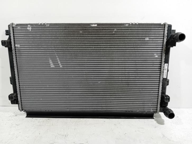 Radiateur Audi A3  1.6 TDI 5Q0121251GD, Auto-onderdelen, Motor en Toebehoren, ARN erkend, Stiba lid, Erkend duurzaam, Gebruikt