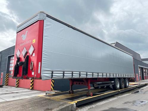 Kögel schuifzeil oplegger | zijborden | trommelremmen, Auto's, Vrachtwagens, Aanhangers en Opleggers