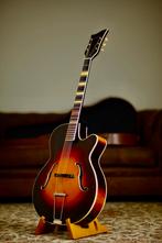 Hoyer Special Archtop Vintage Jazz 1953 | Cherry Sunburst, Muziek en Instrumenten, Snaarinstrumenten | Gitaren | Akoestisch, Nieuw