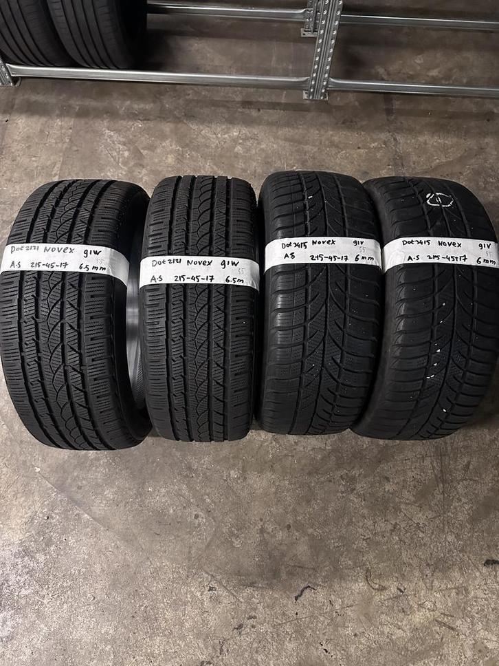 4x 215-45-17 novex ALLSeason 2x6,5mm 2x6mm €55 PST 215 45 17, Auto-onderdelen, Banden en Velgen, 17 inch, All Season, 215 mm, Personenwagen