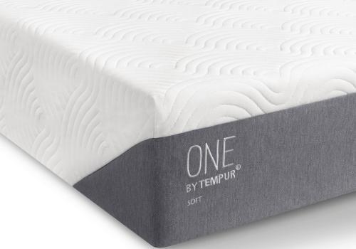 TEMPUR One™ Matrassen - 20 cm hoog, Huis en Inrichting, Slaapkamer | Matrassen en Bedbodems