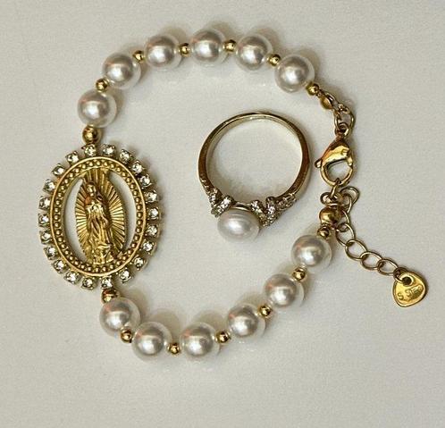 Ambachtelijk roosje en armband met witte parel en ring met -, Antiek en Kunst, Antiek | Boeken en Bijbels
