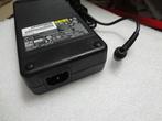 Fujitsu AC Adapter - Laptop FMV-AC328, 19V 11.05A,, Nieuw