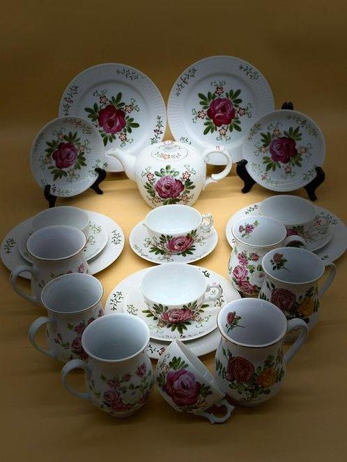 Koffie- en theeservies - Charmantes Tee- und Kaffeeservice, Antiek en Kunst, Antiek | Meubels | Tafels