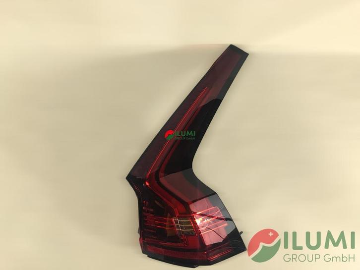 VOLVO V90 LIFT 20- ACHTERLICHT RECHTS LED 31655869, Auto-onderdelen, Verlichting, Gebruikt, Volvo, Verzenden