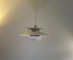 Louis Poulsen - Poul Henningsen - Lamp - PH5 - IJzer -