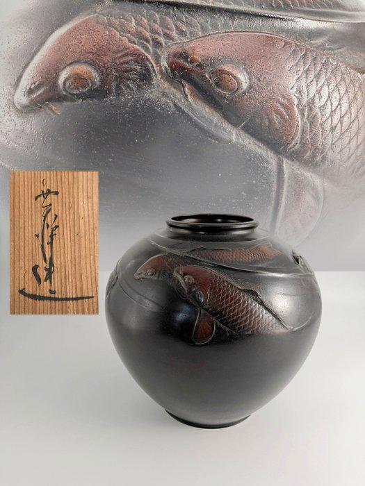 Vaas - Brons, Oud Japans ontwerp - Japan - KOI Carp 3D, Antiek en Kunst, Antiek | Overige Antiek