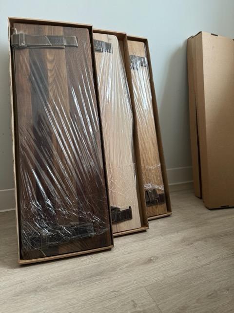 Eiken Wandplank/Boomstam/leren riemen/Handgemaakte/NIEUW!, Huis en Inrichting, Woonaccessoires | Wandplanken en Boekenplanken