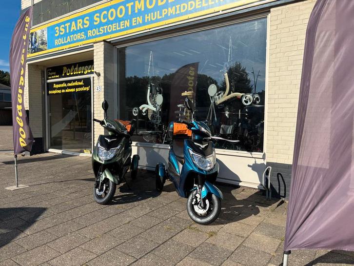 25of 45km RETELLI 150 km bereik GEEN HELM EN RIJBEWIJS ,, Diversen, Brommobielen en Scootmobielen, Nieuw, Ophalen