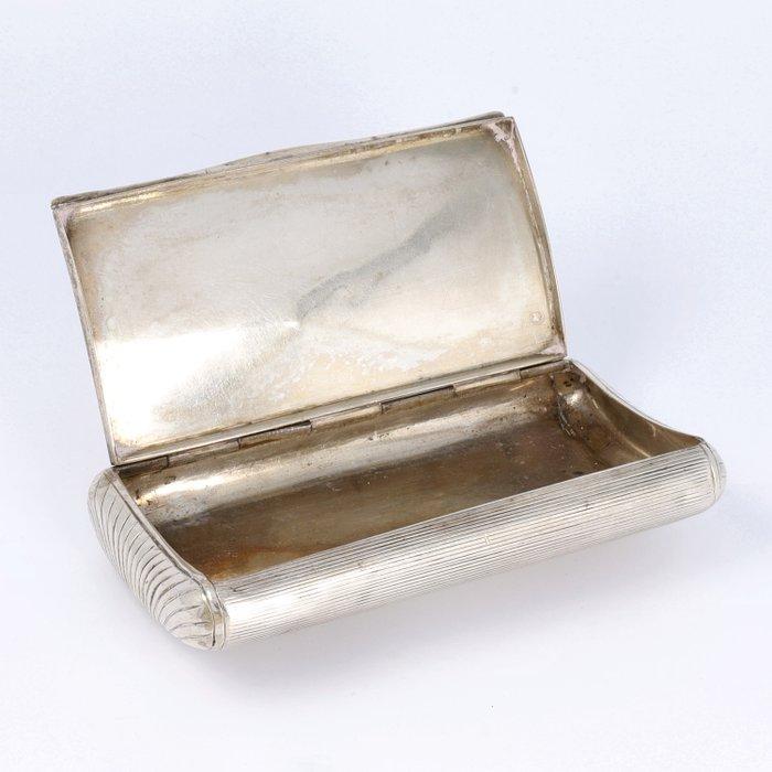 A.G. Kooiman & K.L. Mopman (1855) - Tabaksdoos - .833 zilver, Antiek en Kunst, Antiek | Goud en Zilver
