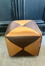 Kruk - Synthetisch leder - Ottoman in midden-eeuwse stijl