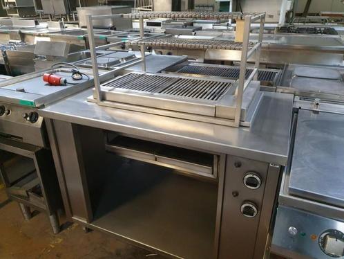 Occasion gasgrill met open onderkast, Zakelijke goederen, Horeca | Keukenapparatuur, Gebruikt, Ophalen