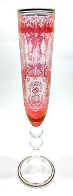 Antico Vaso a Tromba Boemo in Vetro Rubino Inciso - Vaas -