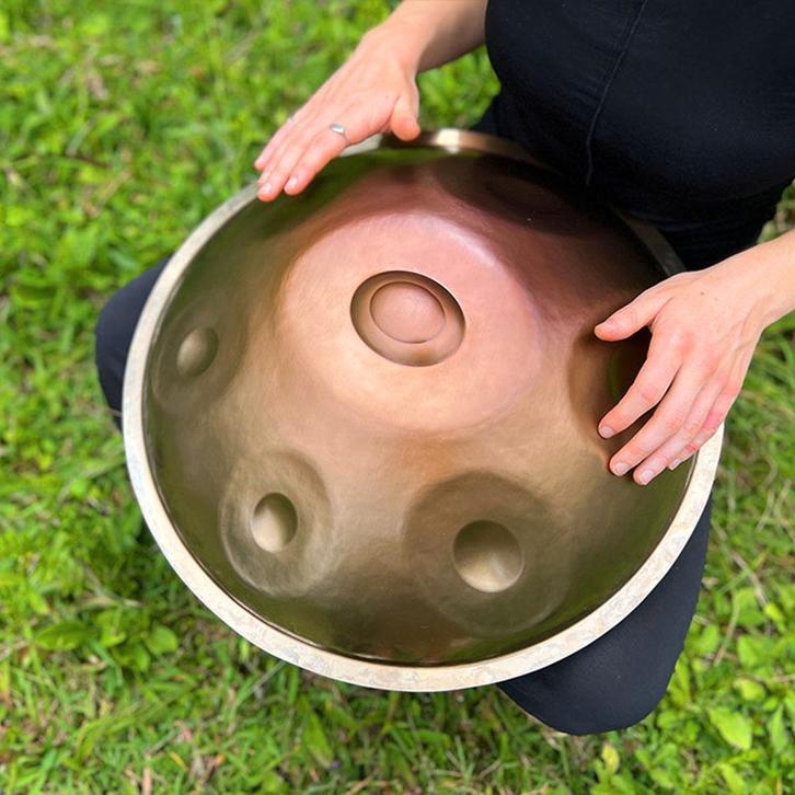 Handpan in D-Mineur I LIDAH® Handpan Sunset (43cm) +Draagtas, Muziek en Instrumenten, Percussie, Melodische percussie, Nieuw, Ophalen of Verzenden