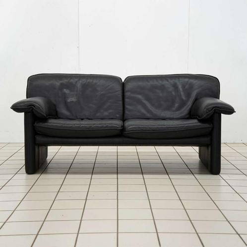 Jori 2-Zits Bank, Huis en Inrichting, Banken | Sofa's en Chaises Longues, Ophalen of Verzenden