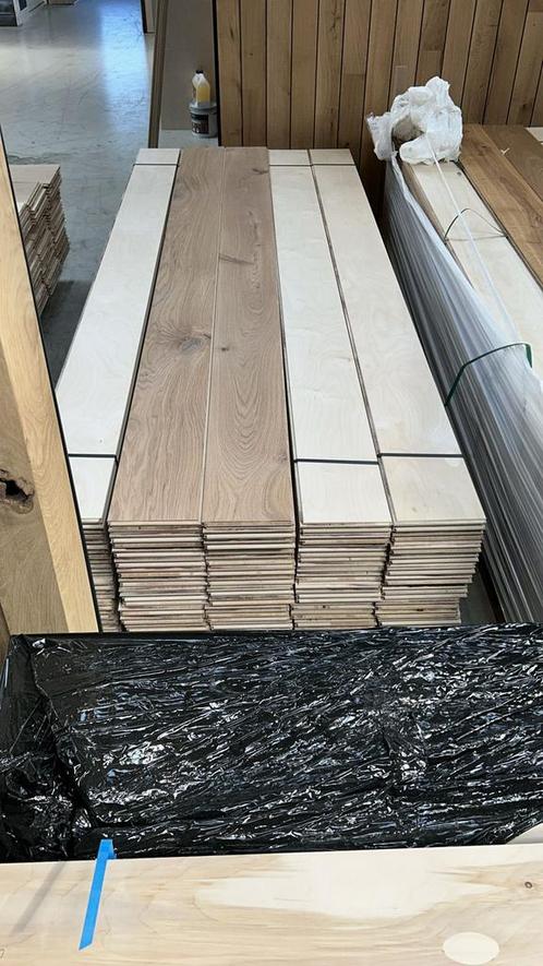 Restpartij eiken multiplank In de showroom, Huis en Inrichting, Stoffering | Vloerbedekking, Nieuw, Ophalen