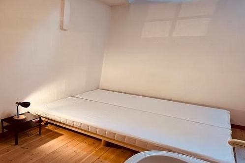 Appartement Tuinbouwdwarsstraat in Groningen, Huizen en Kamers, Huizen te huur, Via bemiddelaar, Groningen, Appartement