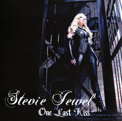 cd - Stevie Jewel - One Last Kiss, Cd's en Dvd's, Cd's | Overige Cd's, Zo goed als nieuw, Verzenden