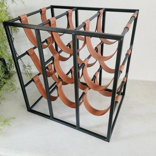 Audo Copenhagen - Arthur Umanoff - Wijnrek - MENU - Leder,, Antiek en Kunst, Curiosa en Brocante
