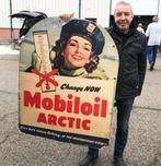 Origineel Mobilgas Arctic Kartonnen Bord 2 Zijdig ZELDZAAM, Verzamelen, Ophalen, Gebruikt