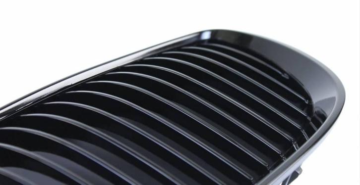 BMW E92/E93 Pre-LCI hoogglans zwarte nieren, Auto diversen, Tuning en Styling, Verzenden