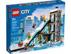 Lego City 60366 Ski- en klimcentrum, Kinderen en Baby's, Speelgoed | Duplo en Lego, Nieuw, Ophalen of Verzenden