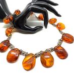 Oude halsband met natuurlijk Baltisch amber in cognac 67,2 g, Verzamelen, Nieuw