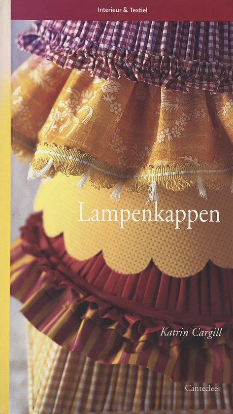 Boek Lampenkappen 9789021325682, Huis en Inrichting, Lampen | Overige, Zo goed als nieuw, Verzenden