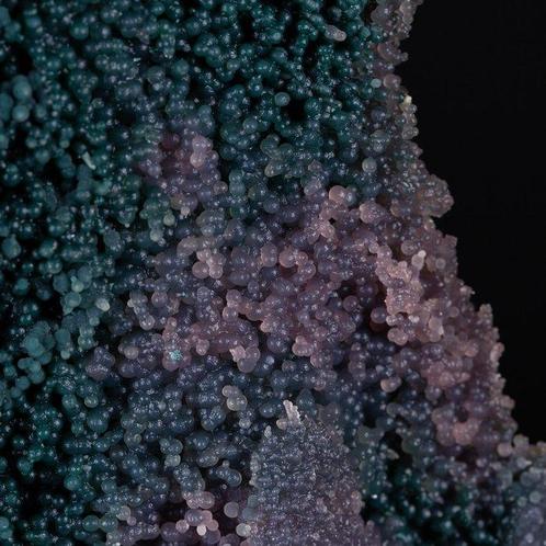 De druivenaggaat - uiterst zeldzaam mineraal - groene, Verzamelen, Mineralen en Fossielen