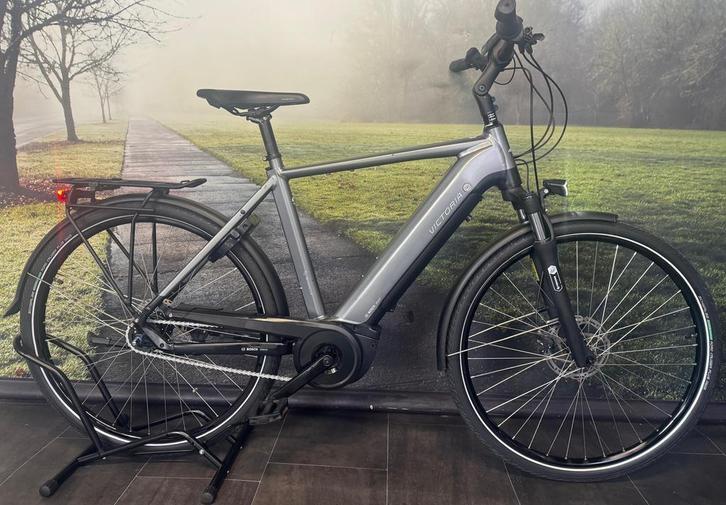 Elektrische Victoria Fiets – Bosch middenmotor, 500Wh accu, Fietsen en Brommers, Elektrische fietsen, 50 km per accu of meer, Zo goed als nieuw