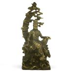 Een koperen figuur van Shuiyue Guanyin (Water-Moon