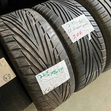 2 x Uniroyal Rainsport 3 245-45-19 Zomerbanden 5,5mm beschikbaar voor biedingen