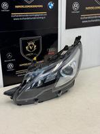 Peugeot 2008 1.2 THP bj.2018 koplamp links art.9814749080, Gebruikt, Peugeot