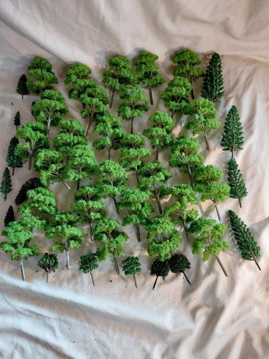 onbekend H0 - Modeltreinlandschap (48) - Set modelbomen en, Hobby en Vrije tijd, Modeltreinen | H0