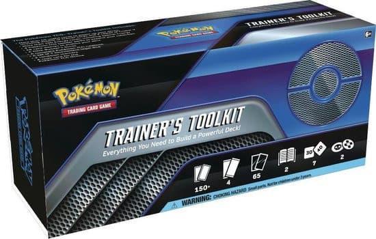 Pokemon Trainers Toolkit 2021, Hobby en Vrije tijd, Verzamelkaartspellen | Pokémon, Verzenden
