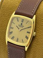 Universal Genève - Tank Cal 1.42 - Zonder minimumprijs -, Nieuw