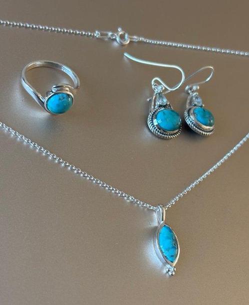 Ketting met hanger - 4-delig sieradenset met Arizona, Antiek en Kunst, Kunst | Niet-Westerse kunst