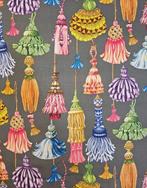 TESSUTO met gekleurde franjes exclusief, grijze achtergrond