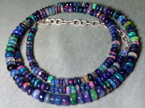 37,4 centen ct - Topkleuren - Natuurlijke Zwarte Opal -, Verzamelen, Mineralen en Fossielen