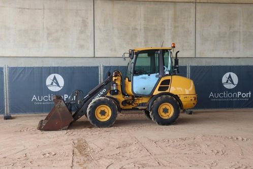 Veiling: Wiellader Volvo L25F-P Diesel 58pk 2010, Zakelijke goederen, Machines en Bouw | Kranen en Graafmachines, Wiellader of Shovel