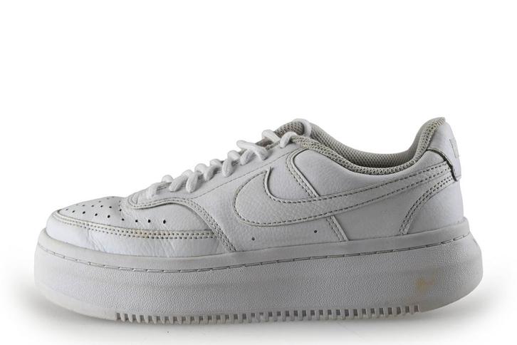 Nike Sneakers in maat 38½ Wit | 10% korting, Kleding | Dames, Schoenen, Wit, Zo goed als nieuw, Sneakers of Gympen, Verzenden