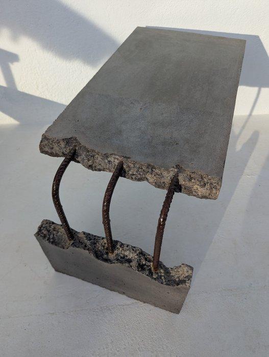 Wallavibe - D.B - Salontafel - Mesa L - Staal, lichtgewicht, Antiek en Kunst, Curiosa en Brocante