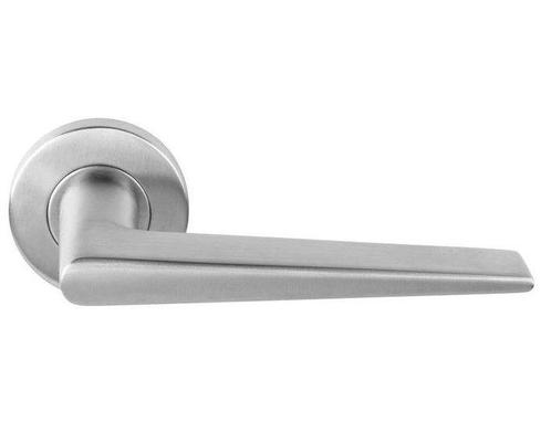 Deurkruk / Deurklink Wig op ronde rozet mat RVS, Doe-het-zelf en Verbouw, Hang- en Sluitwerk, Nieuw, Ophalen of Verzenden