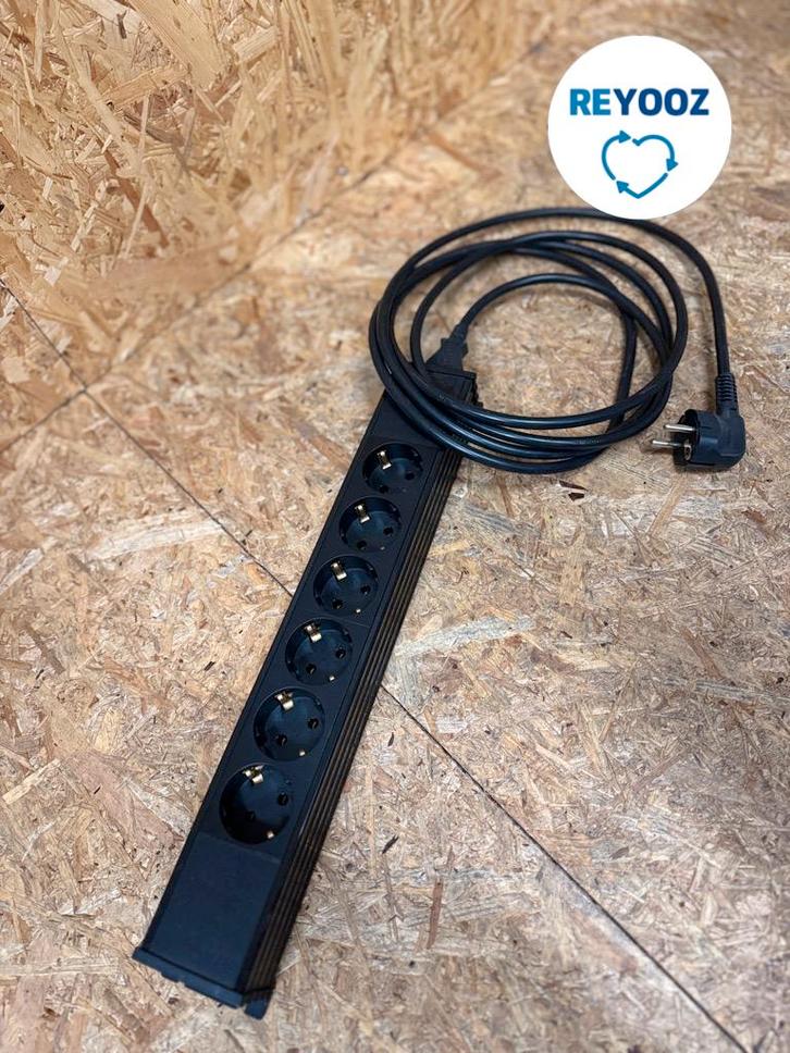 Martin Kaiser stekkerblok - universeel - 220v stekker 6-..., Zakelijke goederen, Kantoor en Winkelinrichting | Kantoormeubilair en Inrichting