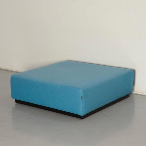 Softline hocker, blauw, 34 x 105 x 105 cm, Antiek en Kunst, Kunst | Designobjecten, Ophalen of Verzenden