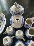 Koffieservies voor 8 (13) - Zwiebelmunster - Porselein -, Antiek en Kunst