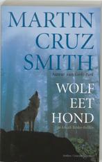 Wolf eet hond / Een Arkadi Renko thriller 9789041405074, Boeken, Verzenden, Gelezen, Martin Cruz Smith