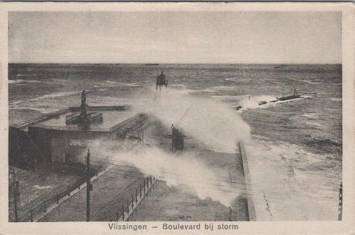 VLISSINGEN - Boulevard bij Storm, Verzamelen, Ansichtkaarten | Nederland, Verzenden