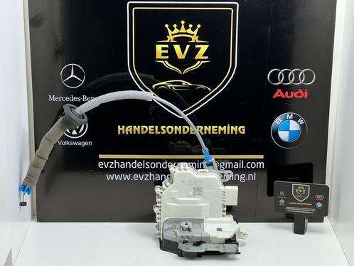 Deurslot mechaniek rechts achter Audi 2018 Artnr.8K0839016F, Auto-onderdelen, Elektronica en Kabels, Gebruikt, Audi